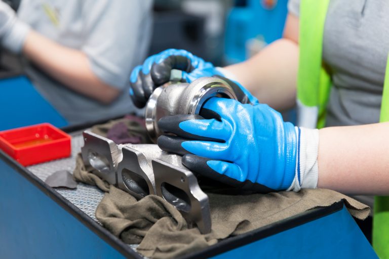 Innovazioni Sostenibili nelle Materie Plastiche: Verso un Futuro Eco-Friendly